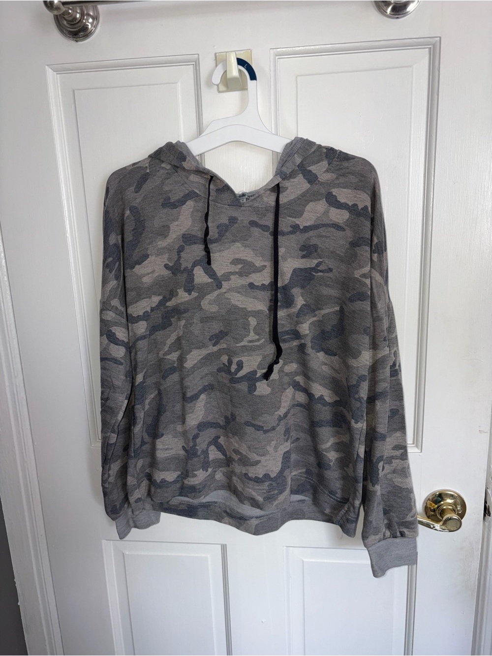 Charlotte Russe Gray Camo Crewneck Hoodie